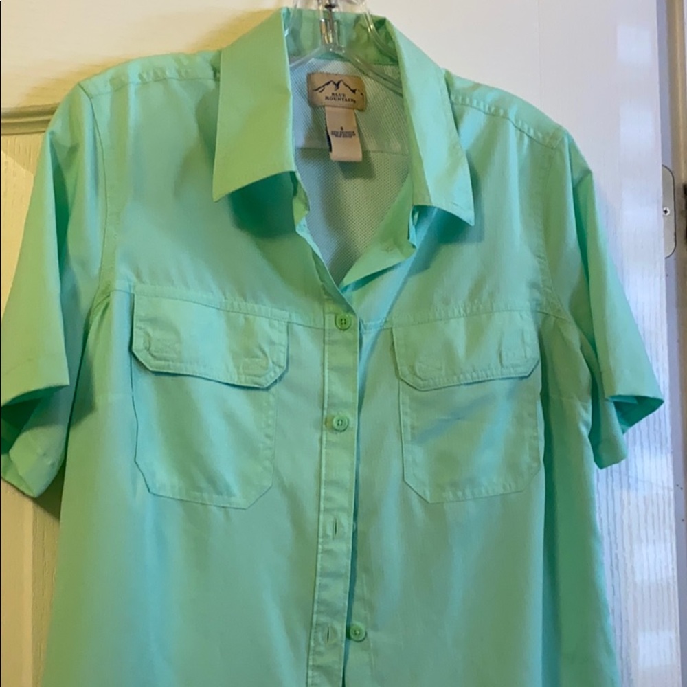 Outdoor women’s top